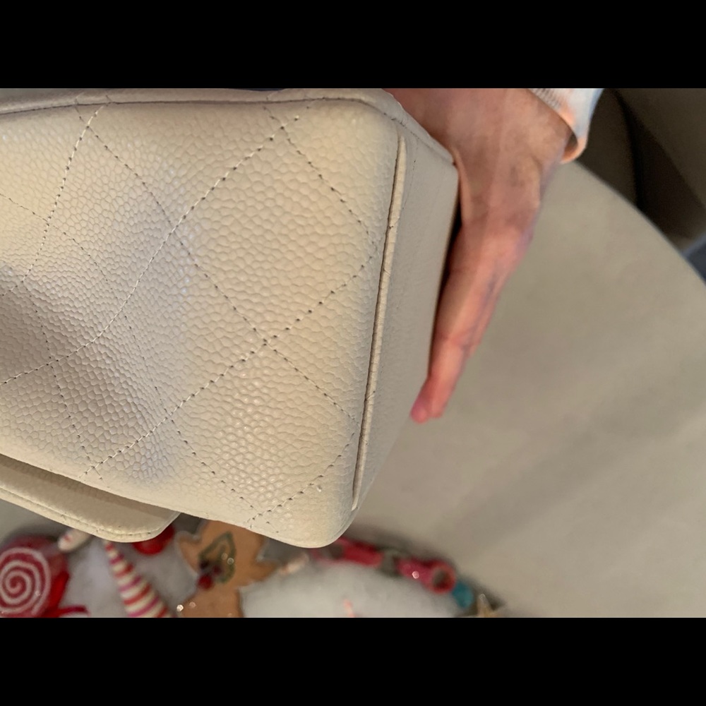 CHANEL Caviar leather Maxi - Picture 11 of 14